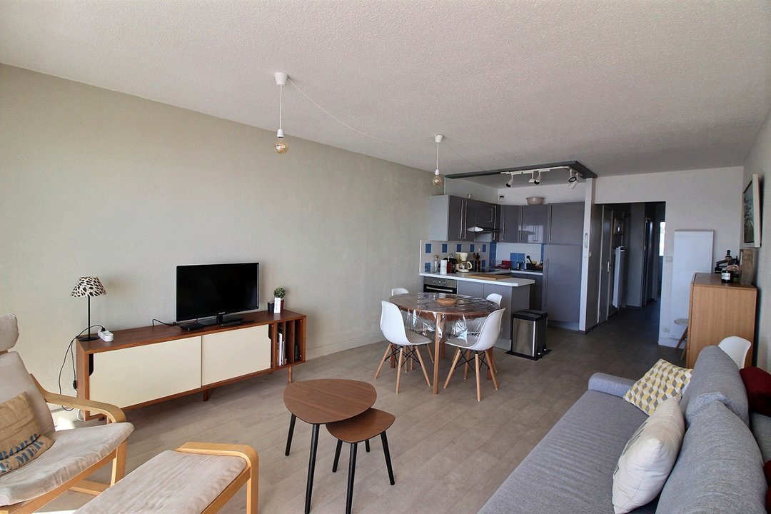 /picture/helios/116215201/ESPADON C1/2_2026-04-10CEST18h00-09.jpg